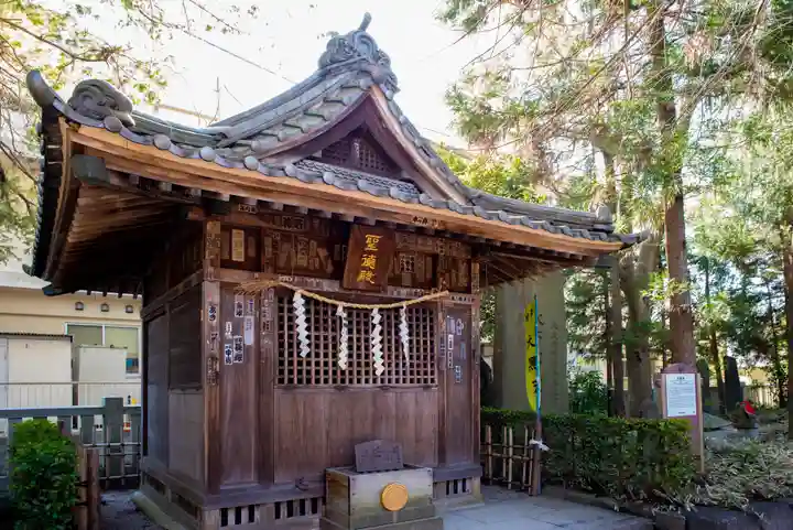 笠間稲荷神社の末社・摂社
