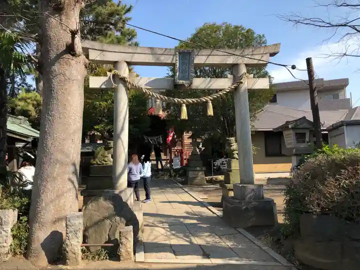 高津諏訪神社の鳥居