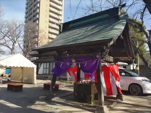 舎人氷川神社の手水