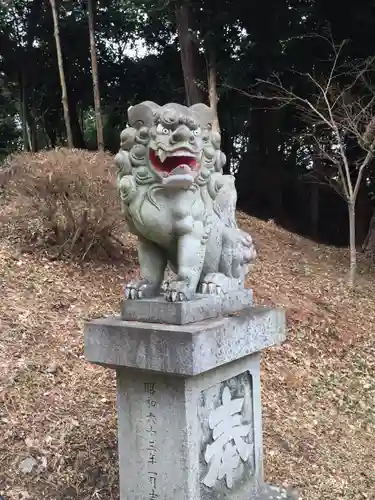 加良比乃神社の狛犬