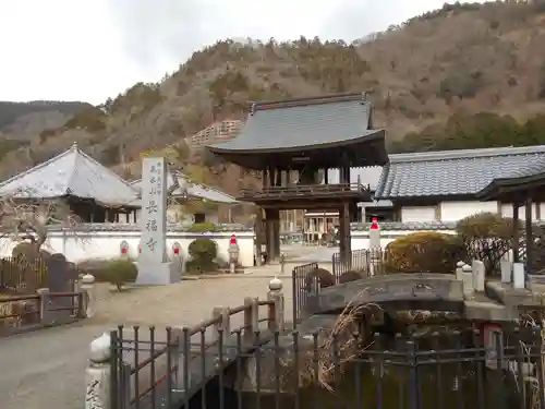 長福寺の山門・神門