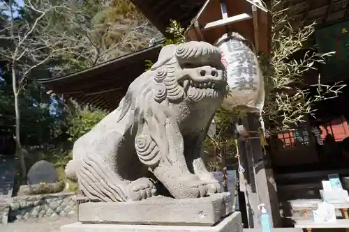 大國魂神社の狛犬