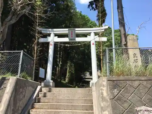 主石神社の鳥居