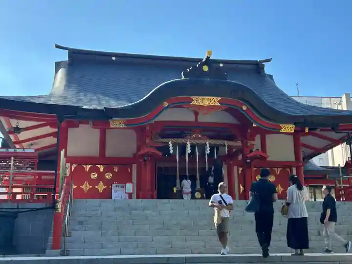 花園神社の本殿・本堂
