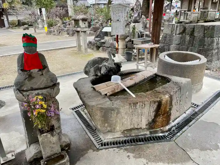 甚目寺の手水舎