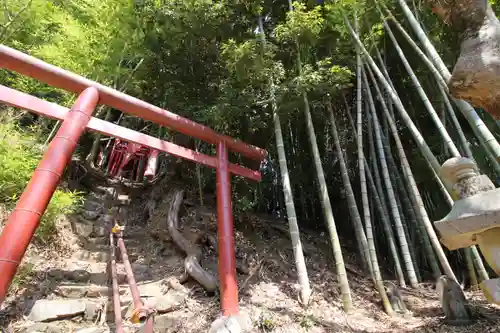 八王寺の鳥居