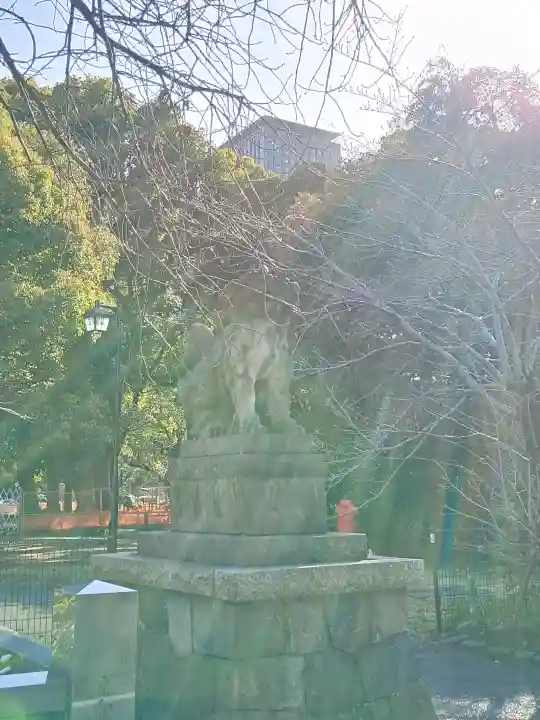 芝東照宮の{uncategorized: "未分類", other: "その他", undefined: "問題あり", building: "その他建物", grave: "お墓", sacred_gate: "鳥居", guardian: "狛犬", statue: "像", buddha: "仏像", history: "歴史", nature: "自然", garden: "庭園", animal: "動物", pagoda: "塔", temizu: "手水舎", mountain_gate: "山門・神門", sanctuary: "本殿・本堂", subordinate: "末社・摂社", art: "芸術", scenery: "景色", jizo: "地蔵", ema: "絵馬", goshuin: "御朱印", omikuji: "おみくじ", items: "授与品その他", amulet: "お守り", goshuincho: "御朱印帳", eats: "食事", festival: "お祭り", votive_dance: "神楽", shichigosan: "七五三参", wedding: "結婚式", experience: "体験その他", initially: "初詣", around: "周辺", anti_infection: "感染症対策"}