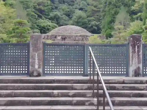 武蔵陵墓地のお墓