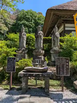 宝林寺の{uncategorized: "未分類", other: "その他", undefined: "問題あり", building: "その他建物", grave: "お墓", sacred_gate: "鳥居", guardian: "狛犬", statue: "像", buddha: "仏像", history: "歴史", nature: "自然", garden: "庭園", animal: "動物", pagoda: "塔", temizu: "手水舎", mountain_gate: "山門・神門", sanctuary: "本殿・本堂", subordinate: "末社・摂社", art: "芸術", scenery: "景色", jizo: "地蔵", ema: "絵馬", goshuin: "御朱印", omikuji: "おみくじ", items: "授与品その他", amulet: "お守り", goshuincho: "御朱印帳", eats: "食事", festival: "お祭り", votive_dance: "神楽", shichigosan: "七五三参", wedding: "結婚式", experience: "体験その他", initially: "初詣", around: "周辺", anti_infection: "感染症対策"}