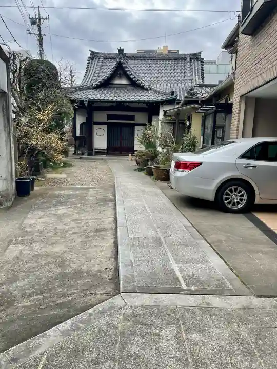 了源院の{uncategorized: "未分類", other: "その他", undefined: "問題あり", building: "その他建物", grave: "お墓", sacred_gate: "鳥居", guardian: "狛犬", statue: "像", buddha: "仏像", history: "歴史", nature: "自然", garden: "庭園", animal: "動物", pagoda: "塔", temizu: "手水舎", mountain_gate: "山門・神門", sanctuary: "本殿・本堂", subordinate: "末社・摂社", art: "芸術", scenery: "景色", jizo: "地蔵", ema: "絵馬", goshuin: "御朱印", omikuji: "おみくじ", items: "授与品その他", amulet: "お守り", goshuincho: "御朱印帳", eats: "食事", festival: "お祭り", votive_dance: "神楽", shichigosan: "七五三参", wedding: "結婚式", experience: "体験その他", initially: "初詣", around: "周辺", anti_infection: "感染症対策"}