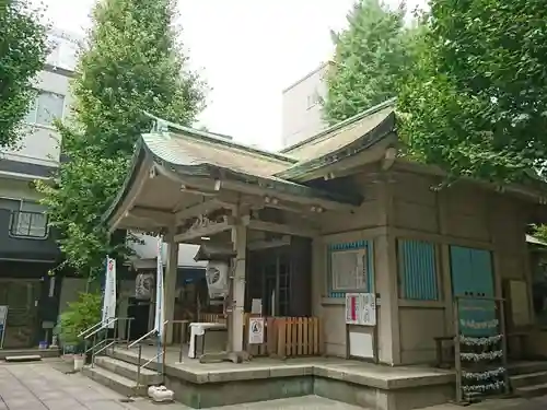 銀杏岡八幡神社の本殿・本堂