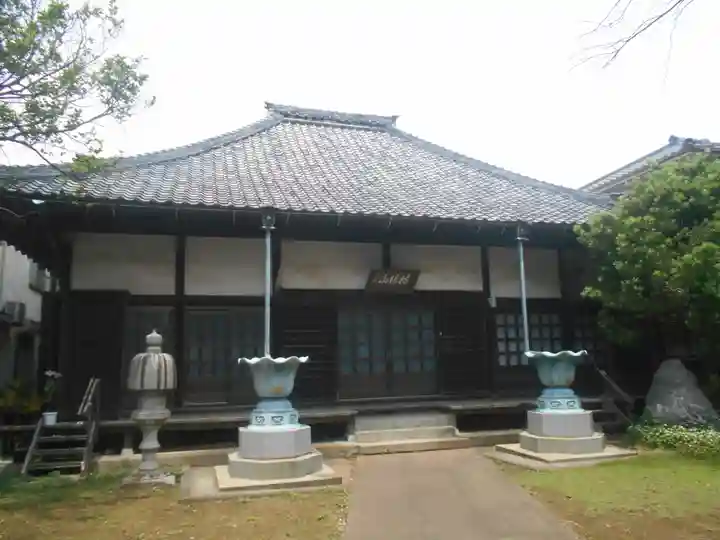 慈雲寺の本殿・本堂