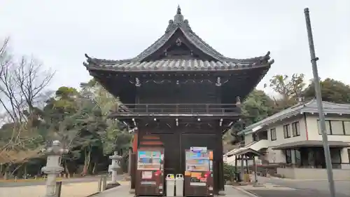 八事山 興正寺の山門・神門