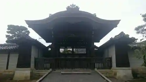 仁和寺の山門・神門