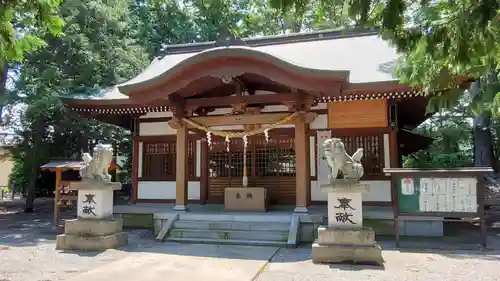 諏訪神社の本殿