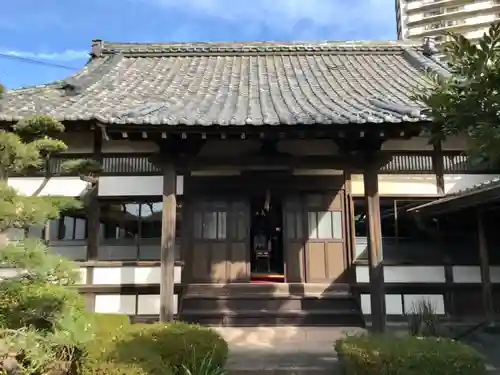 玉林寺の本殿・本堂