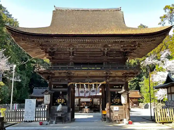 御上神社の山門・神門