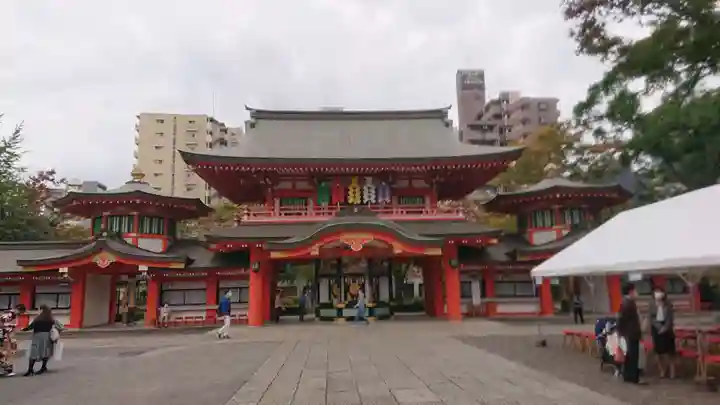 千葉神社の山門・神門