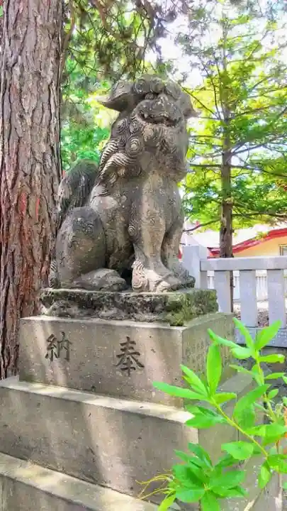 彌彦神社 (伊夜日子神社)の狛犬