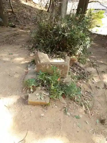 淡洲神社（山田）の{uncategorized: "未分類", other: "その他", undefined: "問題あり", building: "その他建物", grave: "お墓", sacred_gate: "鳥居", guardian: "狛犬", statue: "像", buddha: "仏像", history: "歴史", nature: "自然", garden: "庭園", animal: "動物", pagoda: "塔", temizu: "手水舎", mountain_gate: "山門・神門", sanctuary: "本殿・本堂", subordinate: "末社・摂社", art: "芸術", scenery: "景色", jizo: "地蔵", ema: "絵馬", goshuin: "御朱印", omikuji: "おみくじ", items: "授与品その他", amulet: "お守り", goshuincho: "御朱印帳", eats: "食事", festival: "お祭り", votive_dance: "神楽", shichigosan: "七五三参", wedding: "結婚式", experience: "体験その他", initially: "初詣", around: "周辺", anti_infection: "感染症対策"}