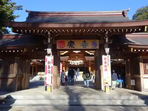 亀ケ池八幡宮の山門・神門