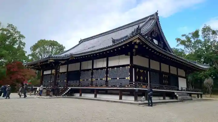 仁和寺の{uncategorized: "未分類", other: "その他", undefined: "問題あり", building: "その他建物", grave: "お墓", sacred_gate: "鳥居", guardian: "狛犬", statue: "像", buddha: "仏像", history: "歴史", nature: "自然", garden: "庭園", animal: "動物", pagoda: "塔", temizu: "手水舎", mountain_gate: "山門・神門", sanctuary: "本殿・本堂", subordinate: "末社・摂社", art: "芸術", scenery: "景色", jizo: "地蔵", ema: "絵馬", goshuin: "御朱印", omikuji: "おみくじ", items: "授与品その他", amulet: "お守り", goshuincho: "御朱印帳", eats: "食事", festival: "お祭り", votive_dance: "神楽", shichigosan: "七五三参", wedding: "結婚式", experience: "体験その他", initially: "初詣", around: "周辺", anti_infection: "感染症対策"}