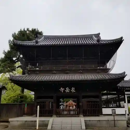 泉岳寺の山門・神門