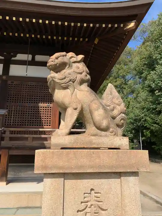 弓弦羽神社の狛犬