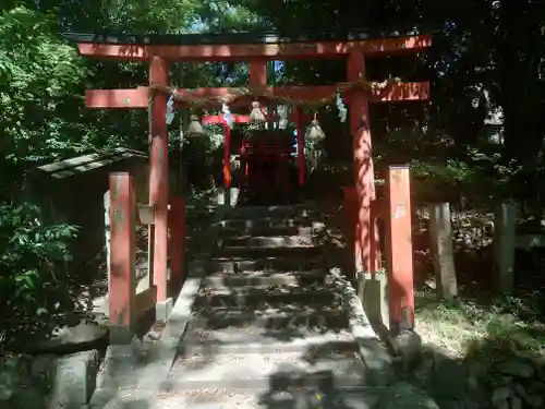 伊居太神社の末社