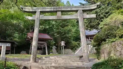 上山八幡宮の鳥居