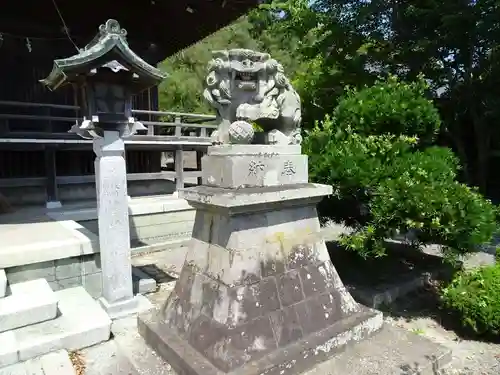 四倉諏訪神社の狛犬