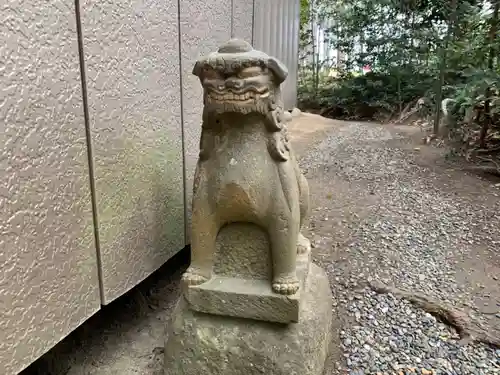 八幡神社の狛犬