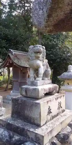 志那神社の狛犬