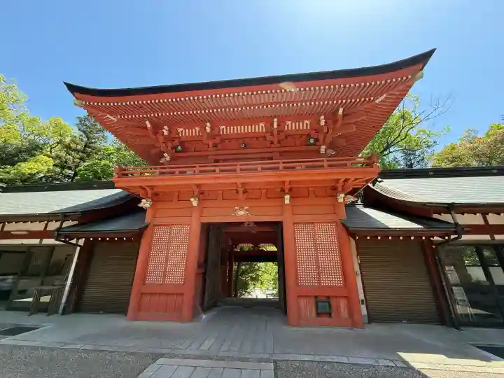 住吉神社の{uncategorized: "未分類", other: "その他", undefined: "問題あり", building: "その他建物", grave: "お墓", sacred_gate: "鳥居", guardian: "狛犬", statue: "像", buddha: "仏像", history: "歴史", nature: "自然", garden: "庭園", animal: "動物", pagoda: "塔", temizu: "手水舎", mountain_gate: "山門・神門", sanctuary: "本殿・本堂", subordinate: "末社・摂社", art: "芸術", scenery: "景色", jizo: "地蔵", ema: "絵馬", goshuin: "御朱印", omikuji: "おみくじ", items: "授与品その他", amulet: "お守り", goshuincho: "御朱印帳", eats: "食事", festival: "お祭り", votive_dance: "神楽", shichigosan: "七五三参", wedding: "結婚式", experience: "体験その他", initially: "初詣", around: "周辺", anti_infection: "感染症対策"}