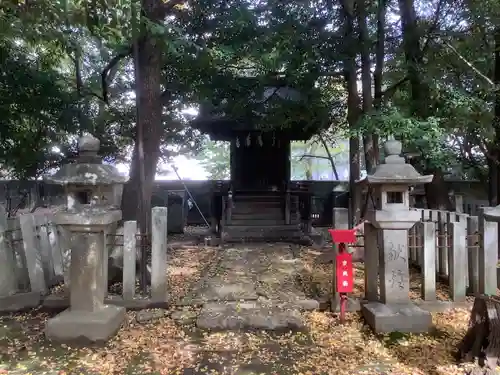 闇之森八幡社の末社・摂社