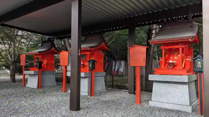 稲荷宮・妙見宮・厳島神社(中嶋神社境内三社)の本殿・本堂