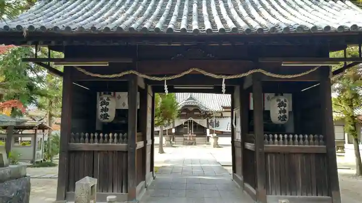 今村宮の山門・神門