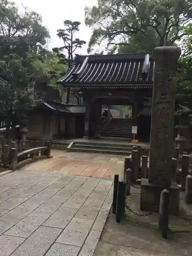 清荒神清澄寺の山門・神門