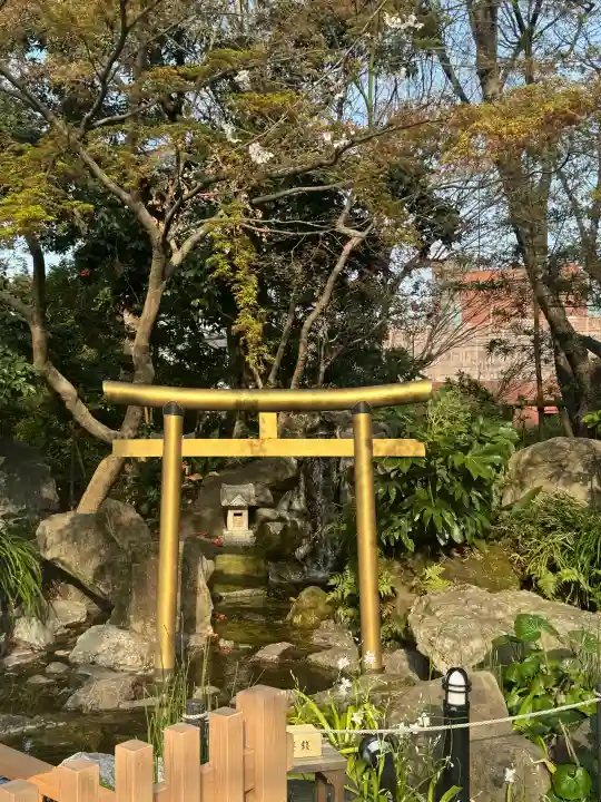 愛宕神社の{uncategorized: "未分類", other: "その他", undefined: "問題あり", building: "その他建物", grave: "お墓", sacred_gate: "鳥居", guardian: "狛犬", statue: "像", buddha: "仏像", history: "歴史", nature: "自然", garden: "庭園", animal: "動物", pagoda: "塔", temizu: "手水舎", mountain_gate: "山門・神門", sanctuary: "本殿・本堂", subordinate: "末社・摂社", art: "芸術", scenery: "景色", jizo: "地蔵", ema: "絵馬", goshuin: "御朱印", omikuji: "おみくじ", items: "授与品その他", amulet: "お守り", goshuincho: "御朱印帳", eats: "食事", festival: "お祭り", votive_dance: "神楽", shichigosan: "七五三参", wedding: "結婚式", experience: "体験その他", initially: "初詣", around: "周辺", anti_infection: "感染症対策"}