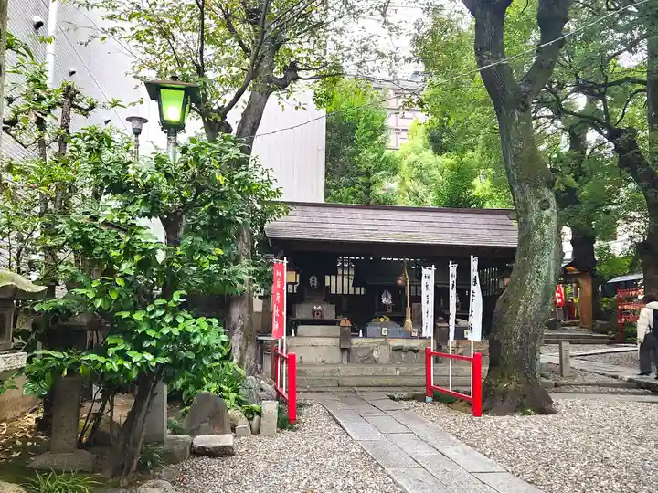 洲嵜神社の末社・摂社