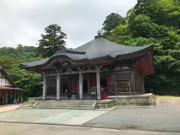 大山寺阿弥陀堂の本殿・本堂