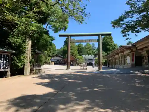 射水神社の鳥居