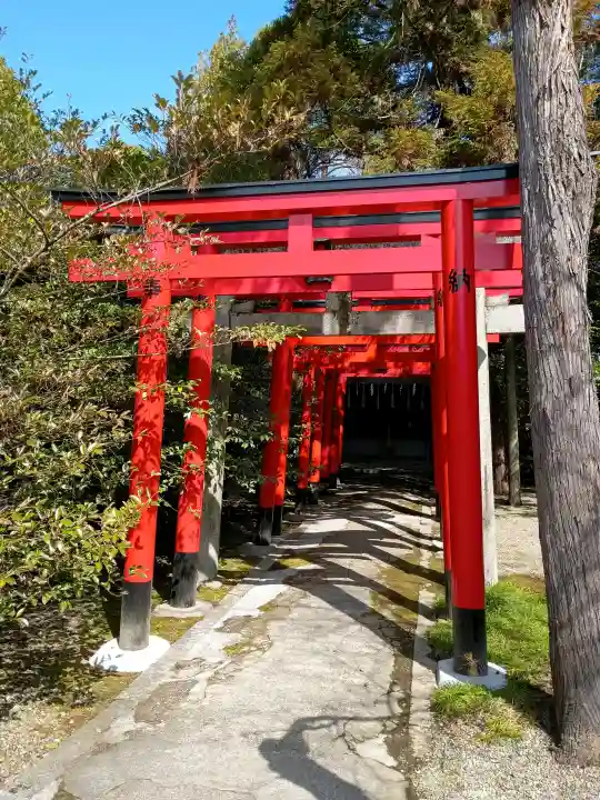姫路神社の{uncategorized: "未分類", other: "その他", undefined: "問題あり", building: "その他建物", grave: "お墓", sacred_gate: "鳥居", guardian: "狛犬", statue: "像", buddha: "仏像", history: "歴史", nature: "自然", garden: "庭園", animal: "動物", pagoda: "塔", temizu: "手水舎", mountain_gate: "山門・神門", sanctuary: "本殿・本堂", subordinate: "末社・摂社", art: "芸術", scenery: "景色", jizo: "地蔵", ema: "絵馬", goshuin: "御朱印", omikuji: "おみくじ", items: "授与品その他", amulet: "お守り", goshuincho: "御朱印帳", eats: "食事", festival: "お祭り", votive_dance: "神楽", shichigosan: "七五三参", wedding: "結婚式", experience: "体験その他", initially: "初詣", around: "周辺", anti_infection: "感染症対策"}