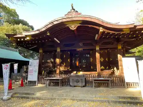 渋谷氷川神社の本殿