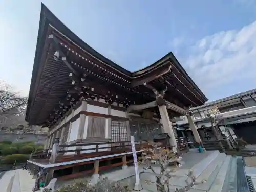 法蔵寺の{uncategorized: "未分類", other: "その他", undefined: "問題あり", building: "その他建物", grave: "お墓", sacred_gate: "鳥居", guardian: "狛犬", statue: "像", buddha: "仏像", history: "歴史", nature: "自然", garden: "庭園", animal: "動物", pagoda: "塔", temizu: "手水舎", mountain_gate: "山門・神門", sanctuary: "本殿・本堂", subordinate: "末社・摂社", art: "芸術", scenery: "景色", jizo: "地蔵", ema: "絵馬", goshuin: "御朱印", omikuji: "おみくじ", items: "授与品その他", amulet: "お守り", goshuincho: "御朱印帳", eats: "食事", festival: "お祭り", votive_dance: "神楽", shichigosan: "七五三参", wedding: "結婚式", experience: "体験その他", initially: "初詣", around: "周辺", anti_infection: "感染症対策"}