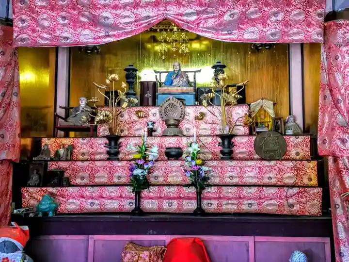 蓮花院の本殿・本堂