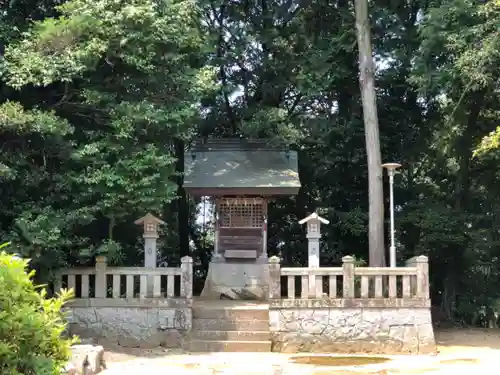 石田神社の末社