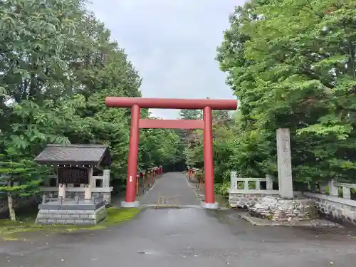 比布神社の鳥居