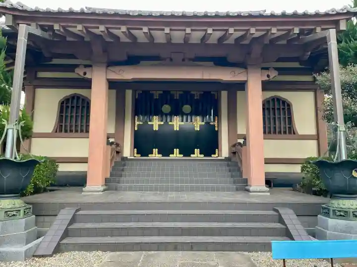 光明寺の{uncategorized: "未分類", other: "その他", undefined: "問題あり", building: "その他建物", grave: "お墓", sacred_gate: "鳥居", guardian: "狛犬", statue: "像", buddha: "仏像", history: "歴史", nature: "自然", garden: "庭園", animal: "動物", pagoda: "塔", temizu: "手水舎", mountain_gate: "山門・神門", sanctuary: "本殿・本堂", subordinate: "末社・摂社", art: "芸術", scenery: "景色", jizo: "地蔵", ema: "絵馬", goshuin: "御朱印", omikuji: "おみくじ", items: "授与品その他", amulet: "お守り", goshuincho: "御朱印帳", eats: "食事", festival: "お祭り", votive_dance: "神楽", shichigosan: "七五三参", wedding: "結婚式", experience: "体験その他", initially: "初詣", around: "周辺", anti_infection: "感染症対策"}