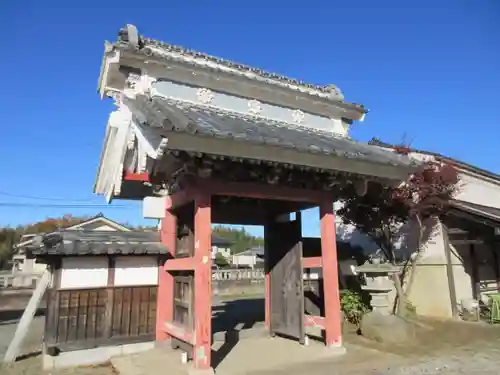 慶龍寺の山門